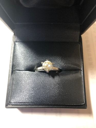 ダイヤモンドリング(指輪)  1.12ct