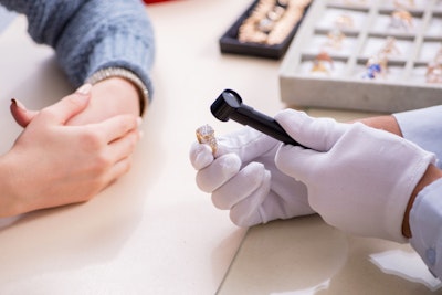 ダイヤモンド買取のプロが明かす!高額査定の秘訣とは?