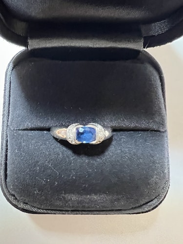 サファイアリング(指輪) pt900