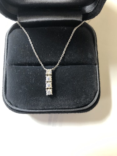 ダイヤモンドペンダント pt900 0.5ct