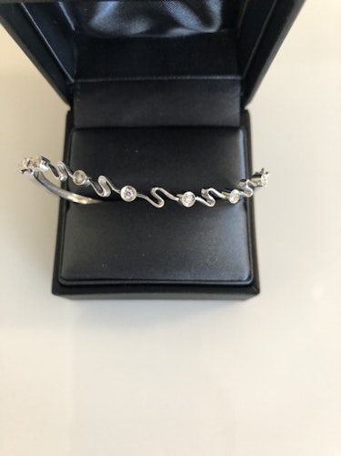 ダイヤモンドネックレス