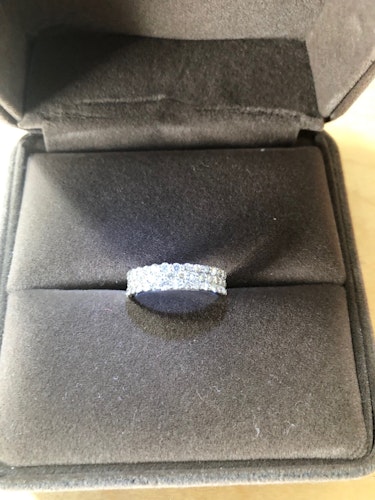 ダイヤモンドリング(指輪)  1ct