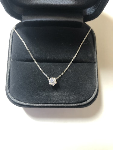 ダイヤモンドネックレス pt900 0.3ct