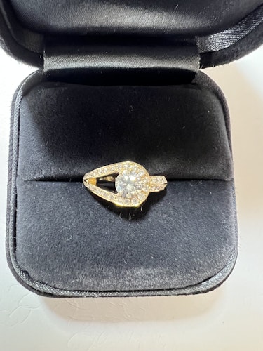 ダイヤモンドリング(指輪) 18k 1ct
