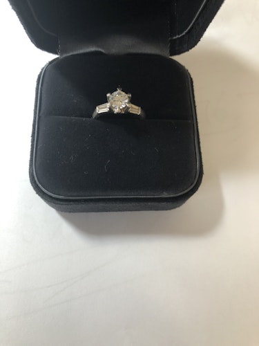 ダイヤモンドリング(指輪) pt900 1ct