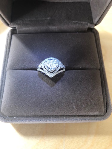 ダイヤモンドリング(指輪) ハートシェイプ 1ct