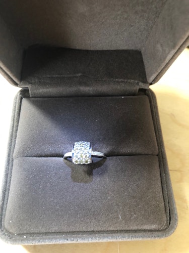 ダイヤモンドリング(指輪)  0.5ct