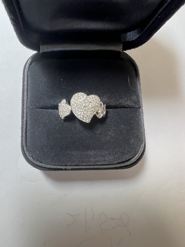 ダイヤモンドリング(指輪) pt900 1ct