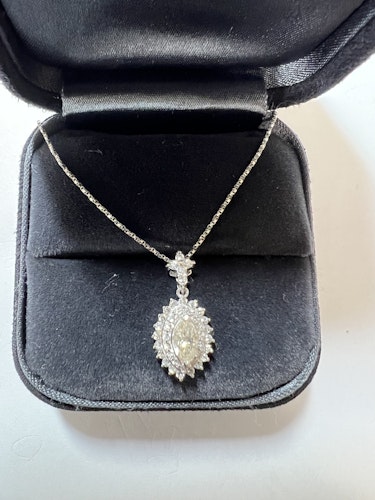 ダイヤモンドペンダント pt900 2ct