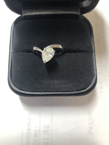 ダイヤモンドリング(指輪) pt900 1ct