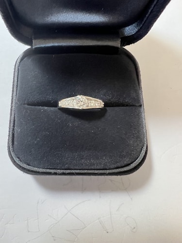 ダイヤモンドリング(指輪) pt900 1ct