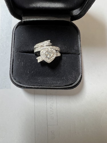 ダイヤモンドリング(指輪) pt900 1ct