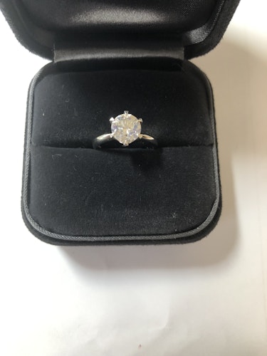 ダイヤモンドリング(指輪) pt900 1ct