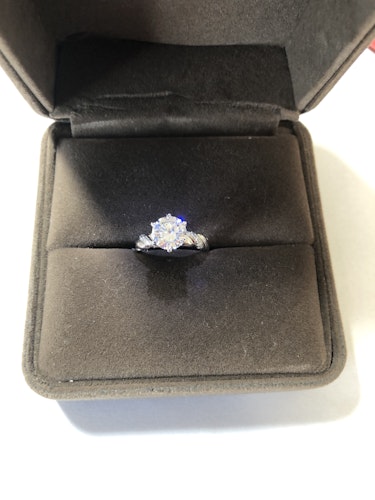 ダイヤモンドリング(指輪) k18 1ct