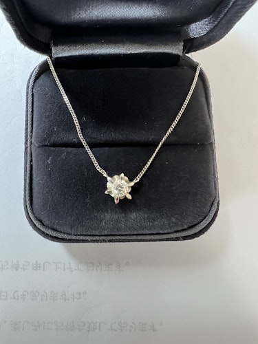 ダイヤモンドネックレス pt900 0.3ct