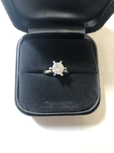 ダイヤモンドリング(指輪) pt900 1ct