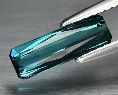 インディゴライトを高く売る方法とは?買取価格や価値基準は?