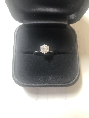 ダイヤモンドリング(指輪) pt900 1ct