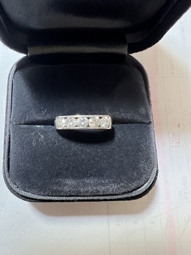 ダイヤモンドリング(指輪) pt900 1ct