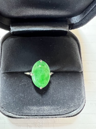 翡翠リング(指輪) pt900