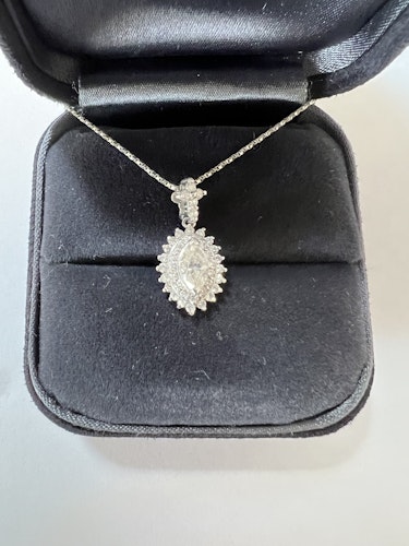 ダイヤモンドペンダント pt900