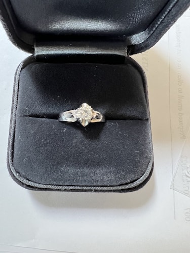 ダイヤモンドリング(指輪) pt900 0.3ct