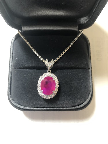 ルビーペンダント pt900