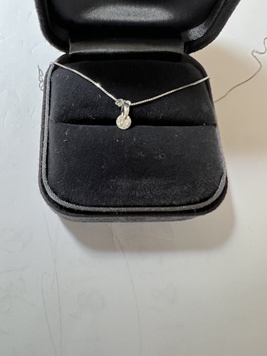 ダイヤモンドネックレス pt900 0.3ct