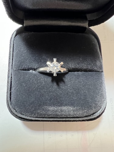 ダイヤモンドリング(指輪) pt900 0.3ct