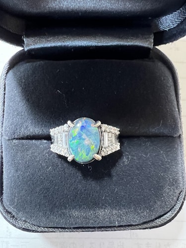 オパールリング(指輪) pt900