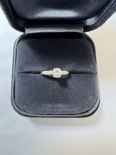 ダイヤモンドリング(指輪) pt900 0.3ct