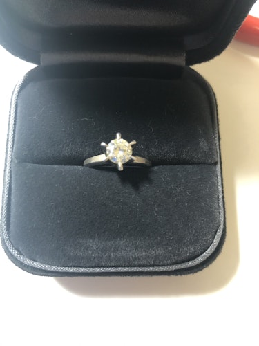 ダイヤモンドリング(指輪) pt900 1ct