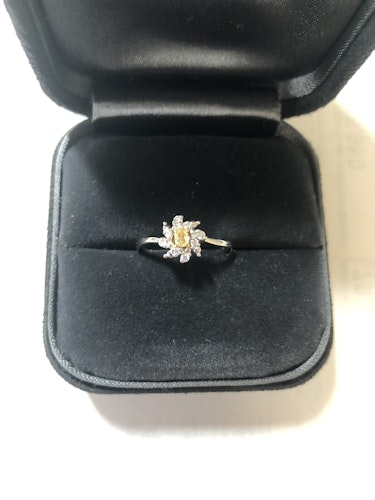 ダイヤモンドリング(指輪) pt900 1.5ct