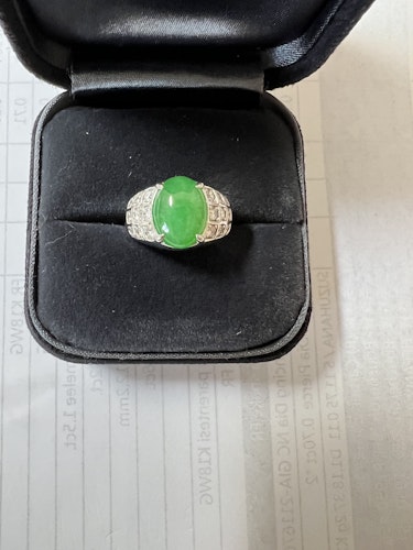 翡翠リング(指輪) pt900
