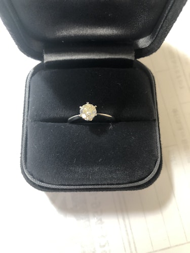 ダイヤモンドリング(指輪) pt900 1ct