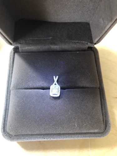 ダイヤモンドペンダント  1ct