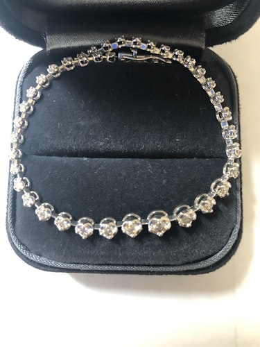 ダイヤモンドブレスレット pt900 3ct