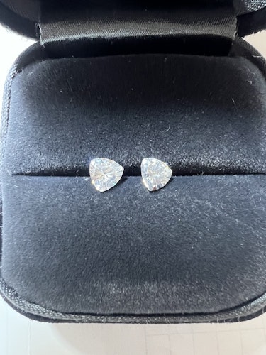 ダイヤモンドイヤリング/ピアス pt900 1ct