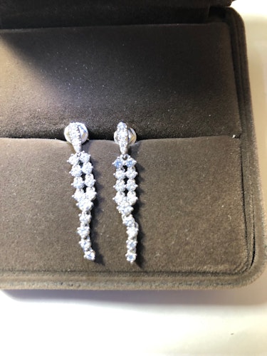 ダイヤモンドイヤリング/ピアス k18