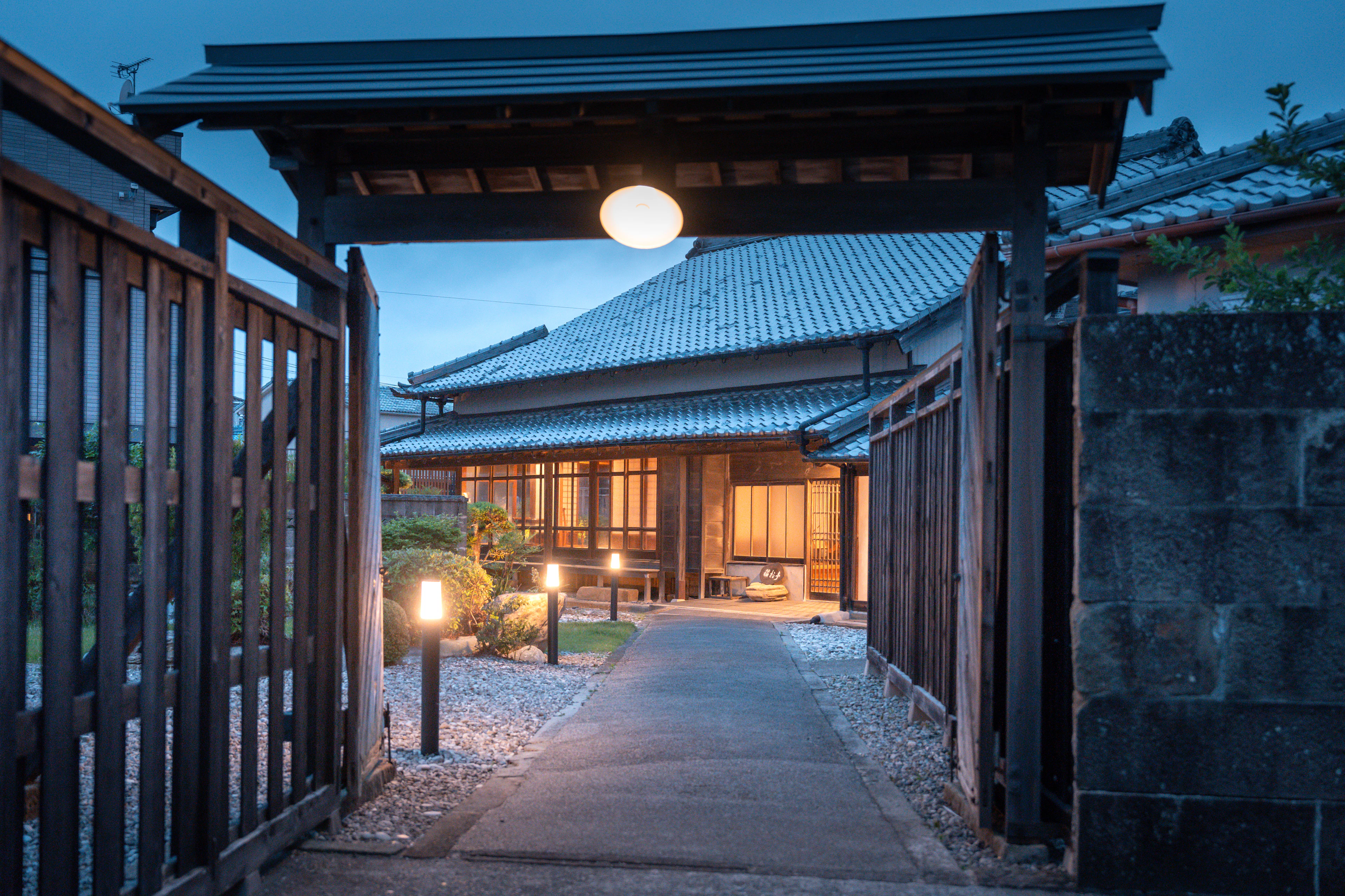 有名社寺への参拝や初日の出も。特別なお正月に寛ぎを添える厳選の宿特集