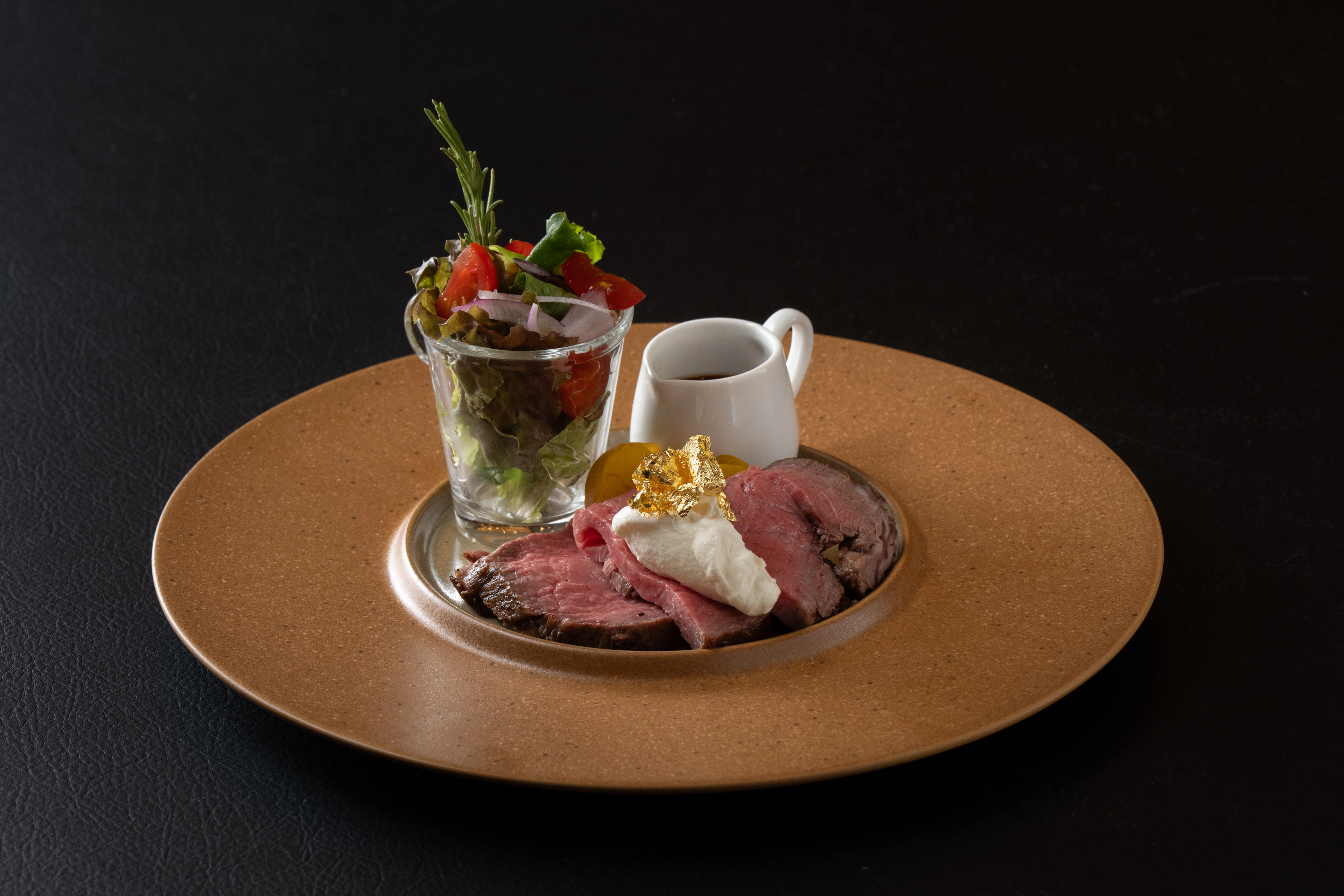 ブランド食材と秋の味覚。旬の贅沢料理に満たされる秋旅特集