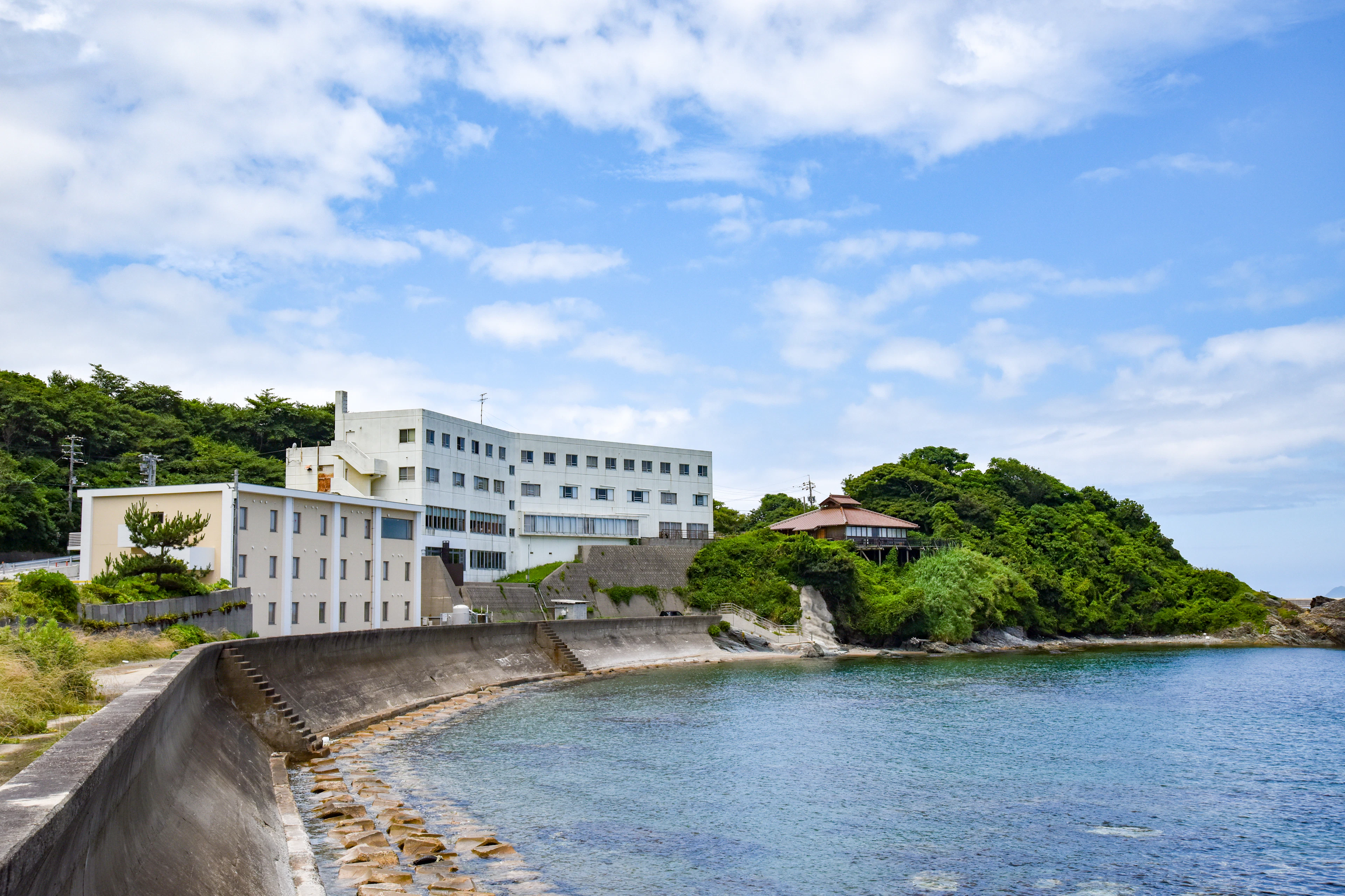 出張や気ままな一人旅に。アクセス・設備・絶景で選ぶ快適ホテル4選