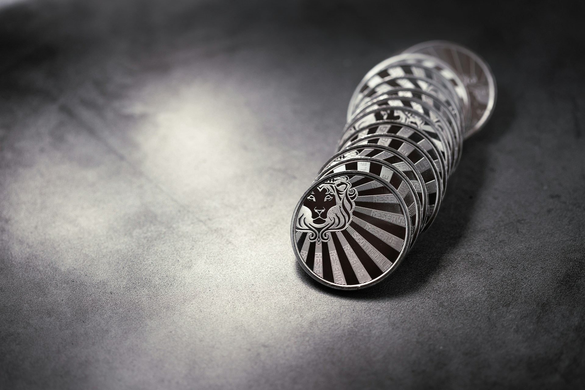 仮想通貨はギャンブルと投資のどちらに該当する？定義や違い、投資手法を解説 | ビットバンクプラス