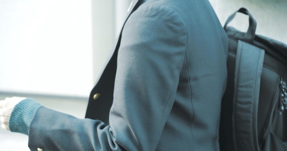 10代でも薄毛になる?若年AGAの原因と、未成年が治療前に知っておきたい注意点