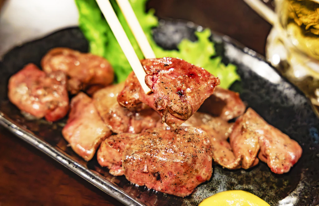 レバーを使った料理のイメージ