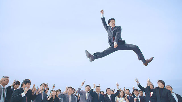 新TV-CM　『疲れに、とどけ。』篇シーン4