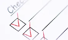 アレルギー性鼻炎と 風邪の違いについて ～セルフチェックをしてみよう！～