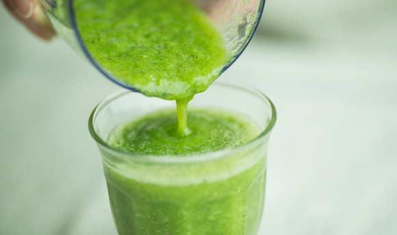 スムージー・青汁で食物繊維を摂る