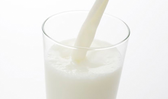 牛乳で腸の動きを活発に