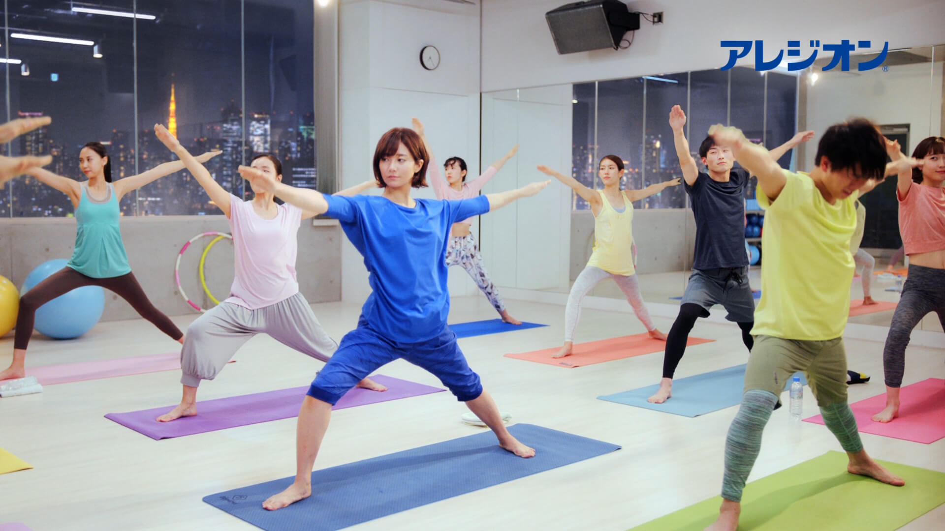 新TV-CM　『ヨガ』篇　シーン1
